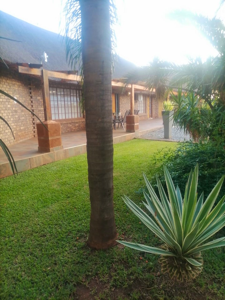 Waterberg Accommodation at Ndlovu Guesthouse Northam | Viya