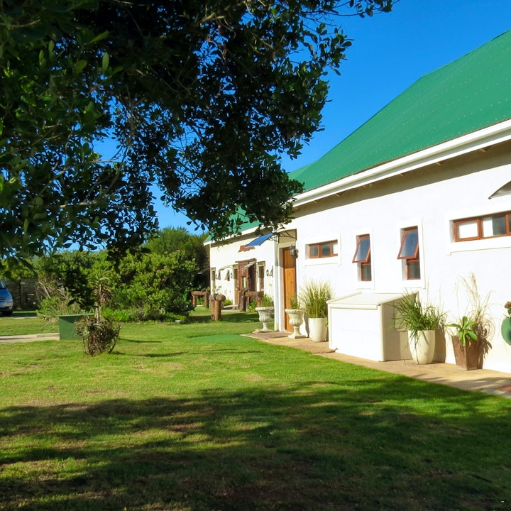 Western Cape Accommodation at TNiqua Stable Inn | Viya