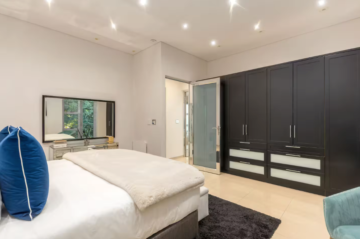 Solara Luxury Villa-Bishops Court image no 41 of 58