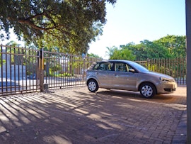 Northern Suburbs Accommodation at Old Oak Guest House | Viya