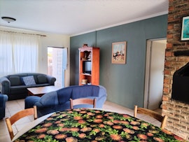 Betty's Bay Accommodation at Pik 'n Wyntjie | Viya