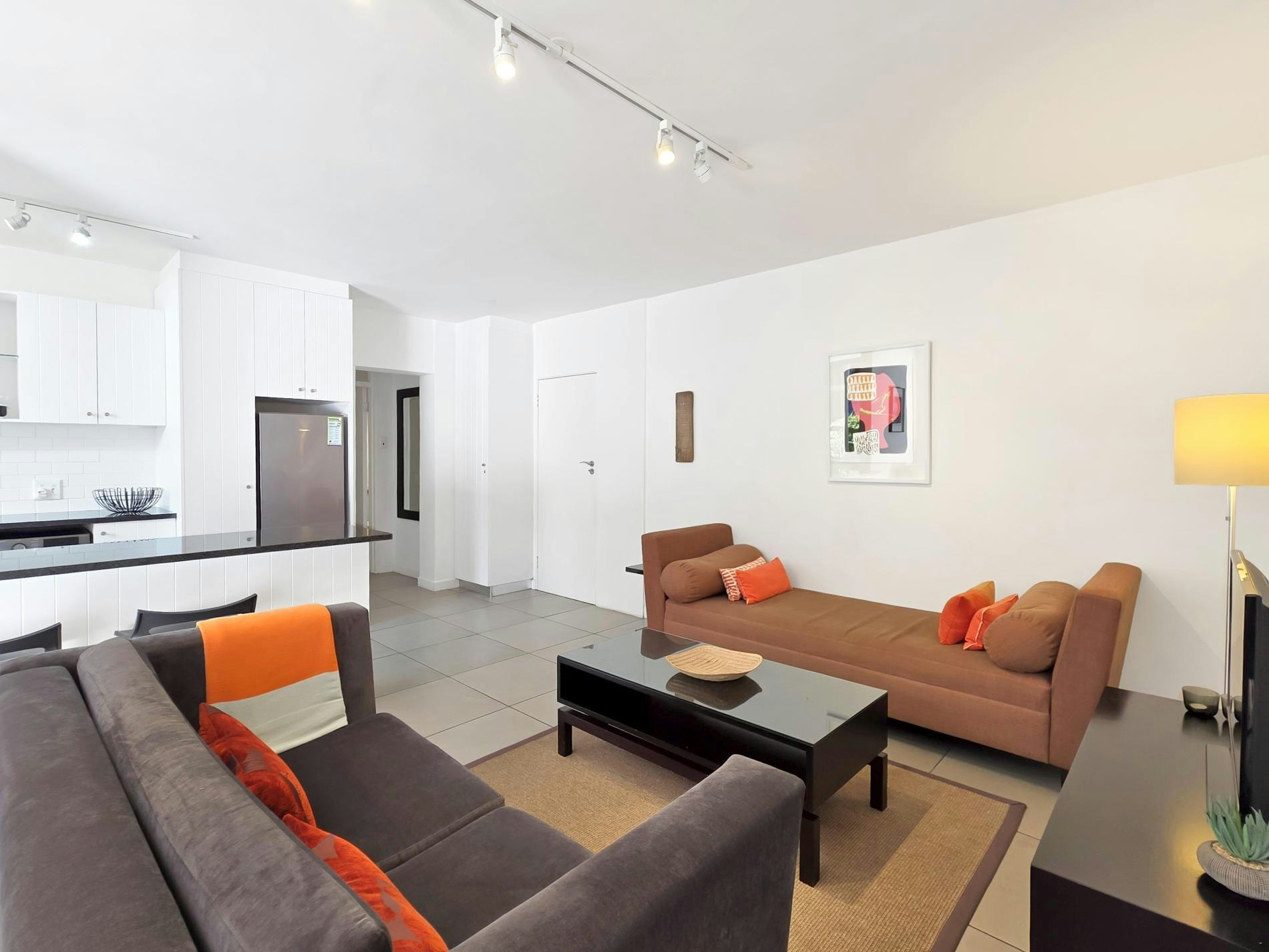 St Martini Gardens Garden Apartment image no 9 of 36