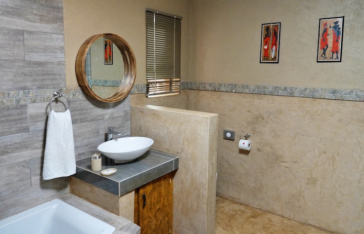 Mpumalanga Accommodation at Tau Self-catering House | Viya