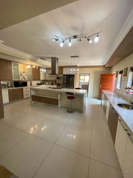 Pretoria Accommodation at De Gabe Luxury Villa | Viya