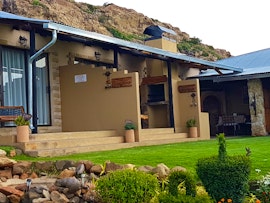Drakensberg Accommodation at Thaba Lapeng Mountain Escape | Viya
