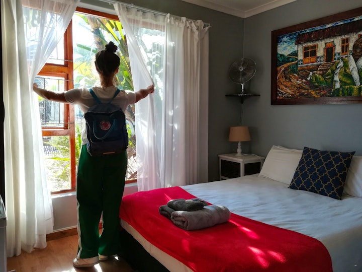 Cape Town Accommodation at Saltycrax Backpackers | Viya