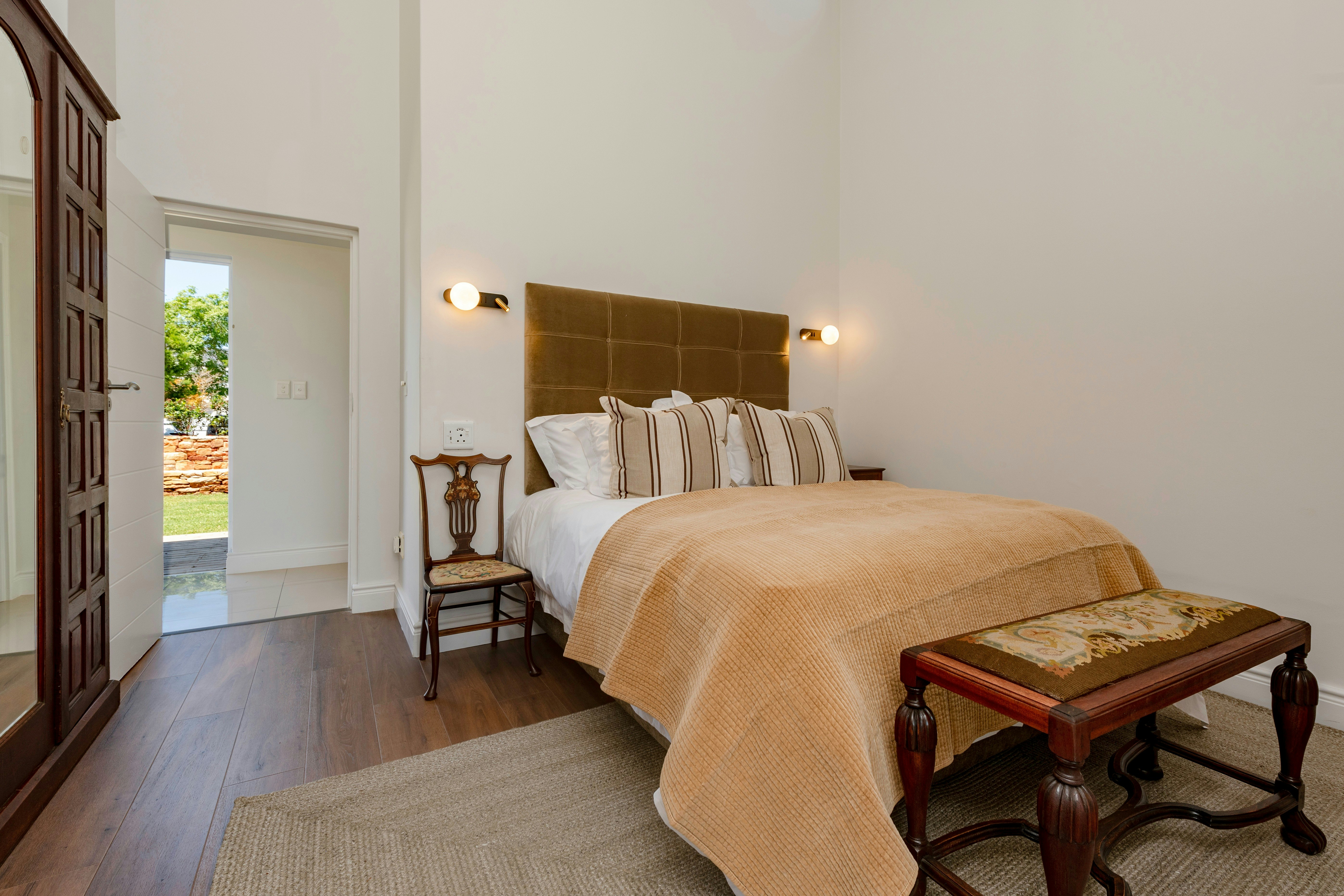 Waterside Resort Villa on Thesen Island image no 28 of 38