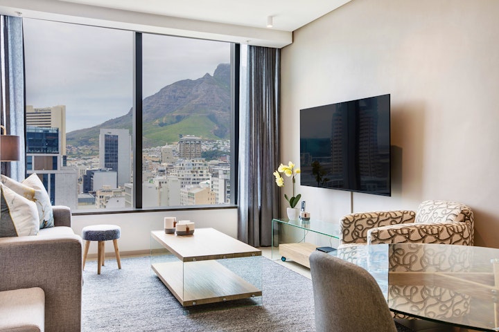 Cape Town Accommodation at De Waterkant Mountain View Apartment | Viya