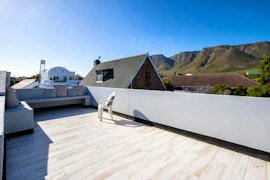 Hermanus Accommodation at Onrus Cottage | Viya