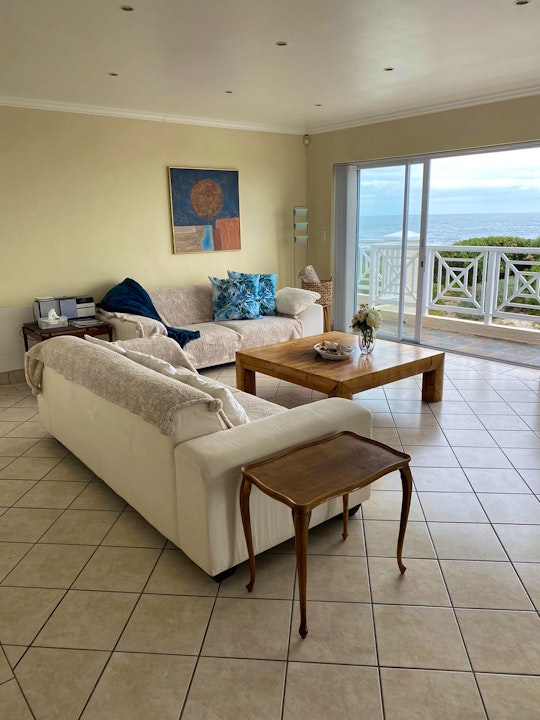 Hermanus Accommodation at  | Viya