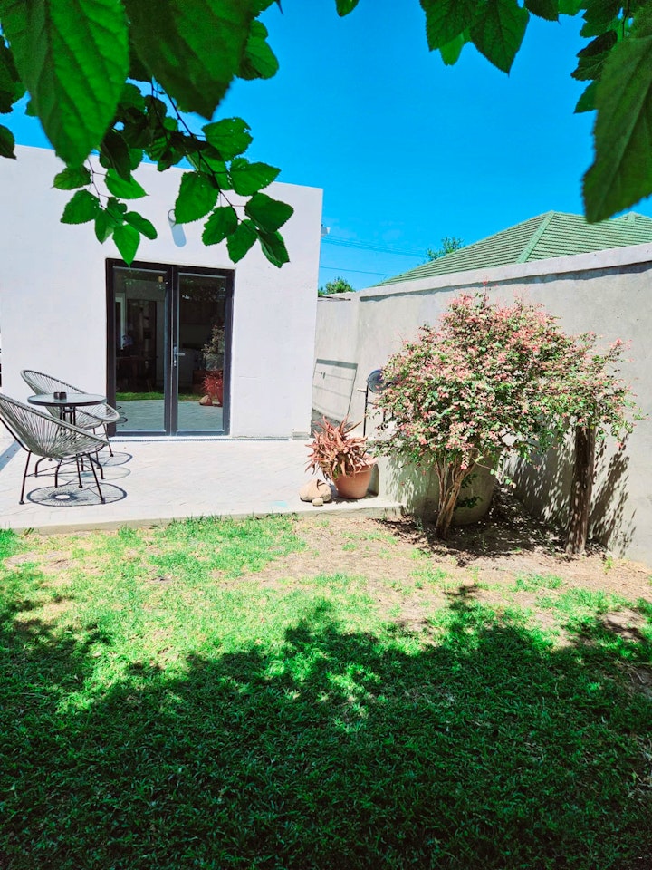 Cape Town Accommodation at Garden Guest Suite | Viya