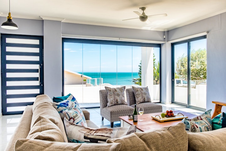 West Coast Accommodation at Turtle and Tides | Viya