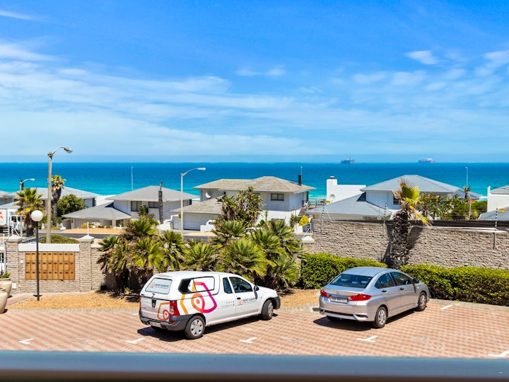 Cape Town Accommodation at Coral Island 104 | Viya