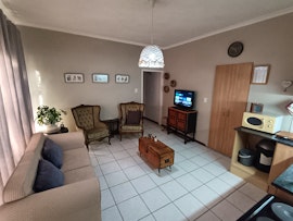 Cape Town Accommodation at Queens Comfort | Viya