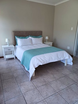 Garden Route Accommodation at Pienaarstrand Holiday Apartment | Viya