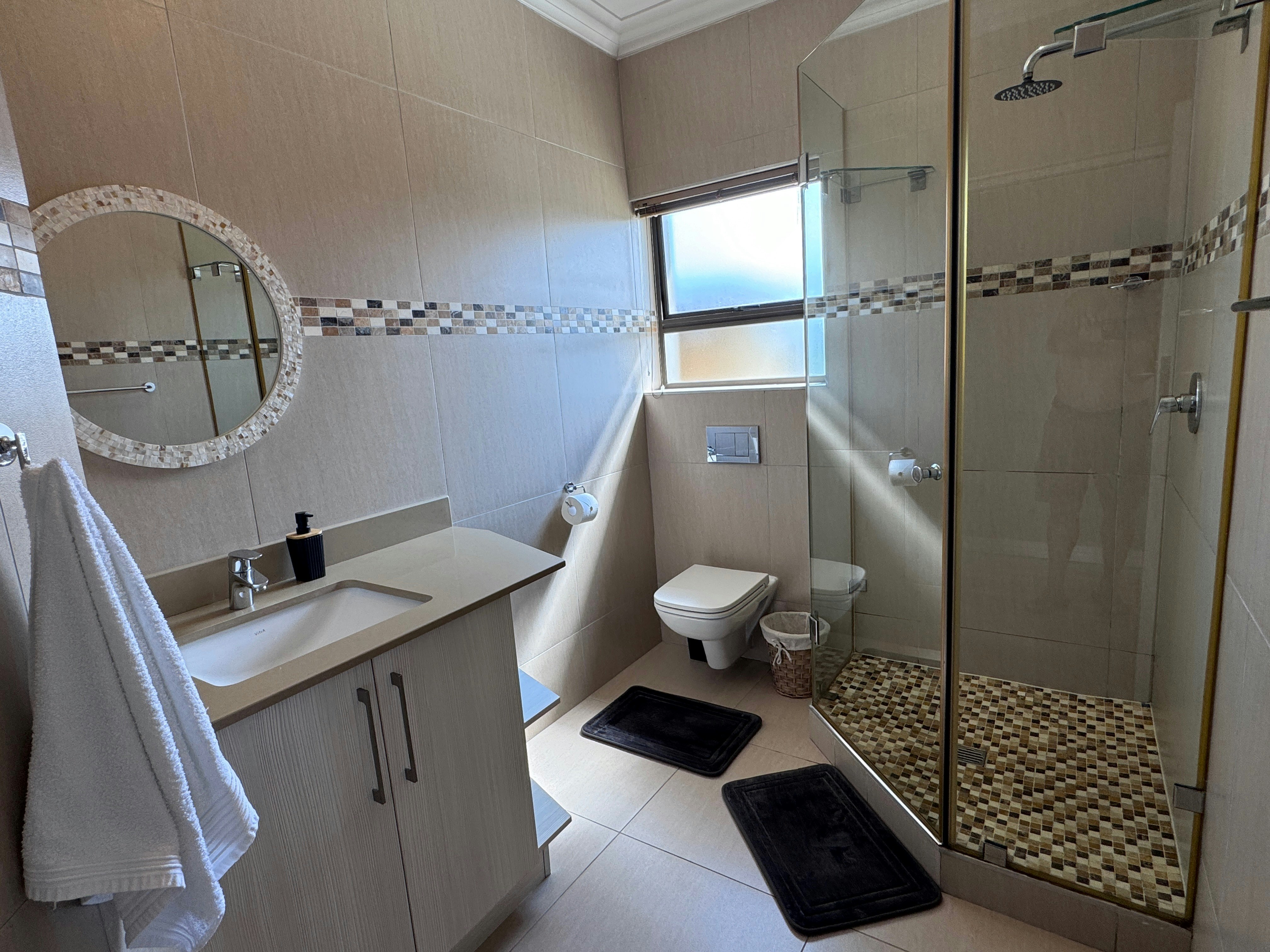 Luxury Beachhouse Villa image no 37 of 39