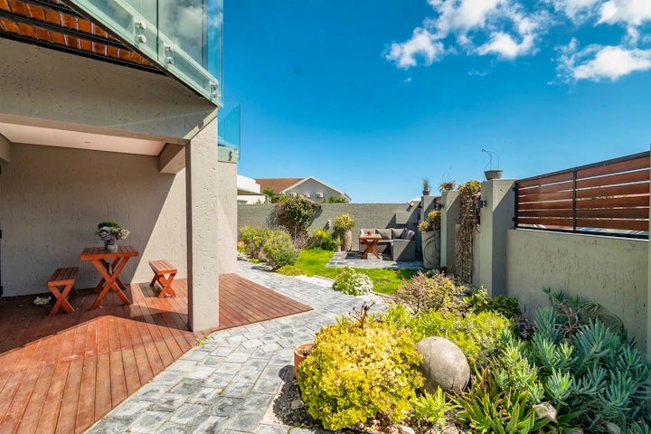 Cape Town Accommodation at Nel on Pelican Parade | Viya