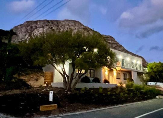 Hermanus Accommodation at  | Viya