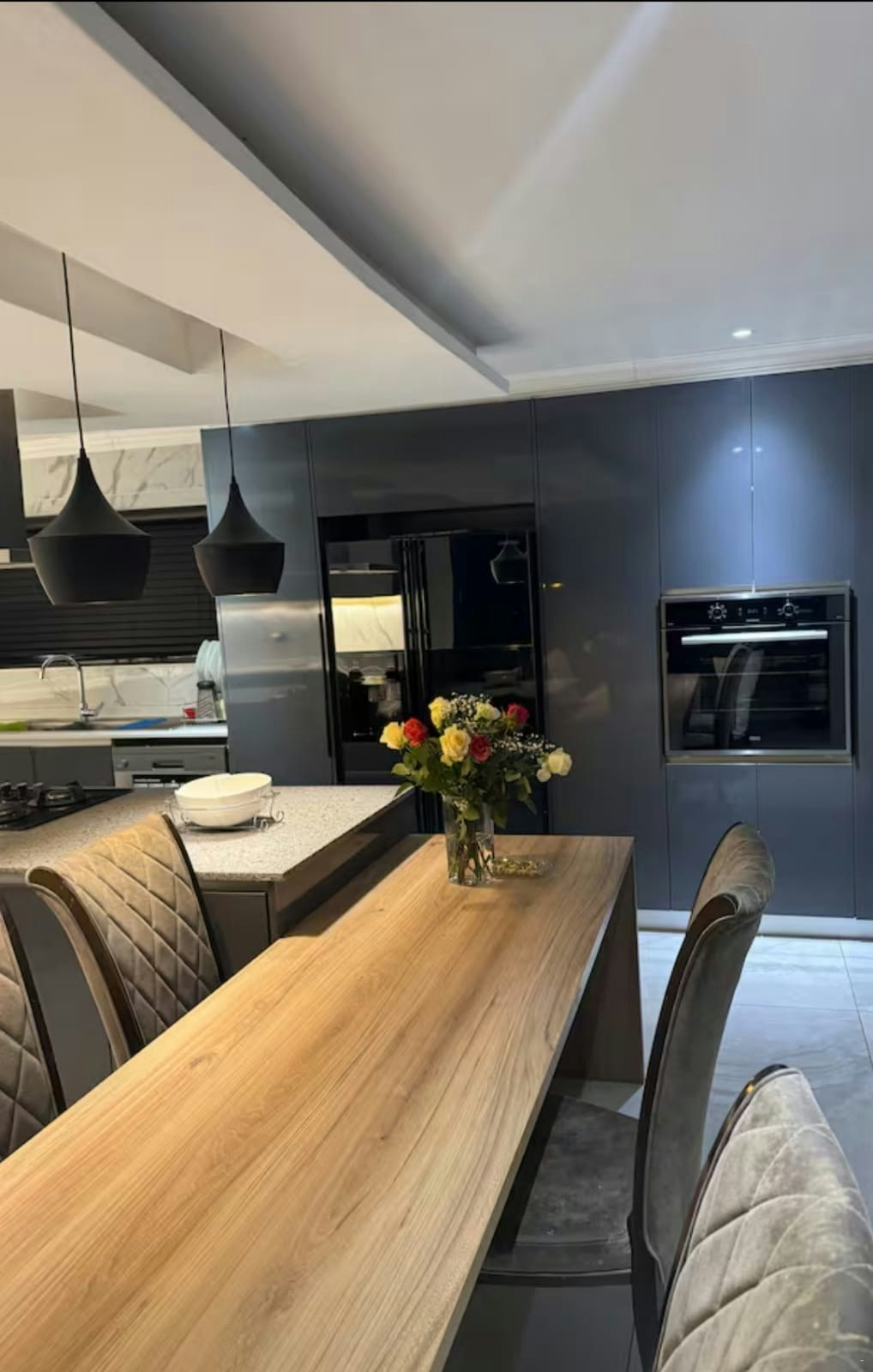 Midlands Luxury Villa image no 1 of 16