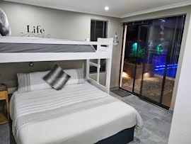 Bloubergstrand Accommodation at  | Viya