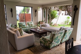 Jeffreys Bay Accommodation at Supertubes Guesthouse | Viya