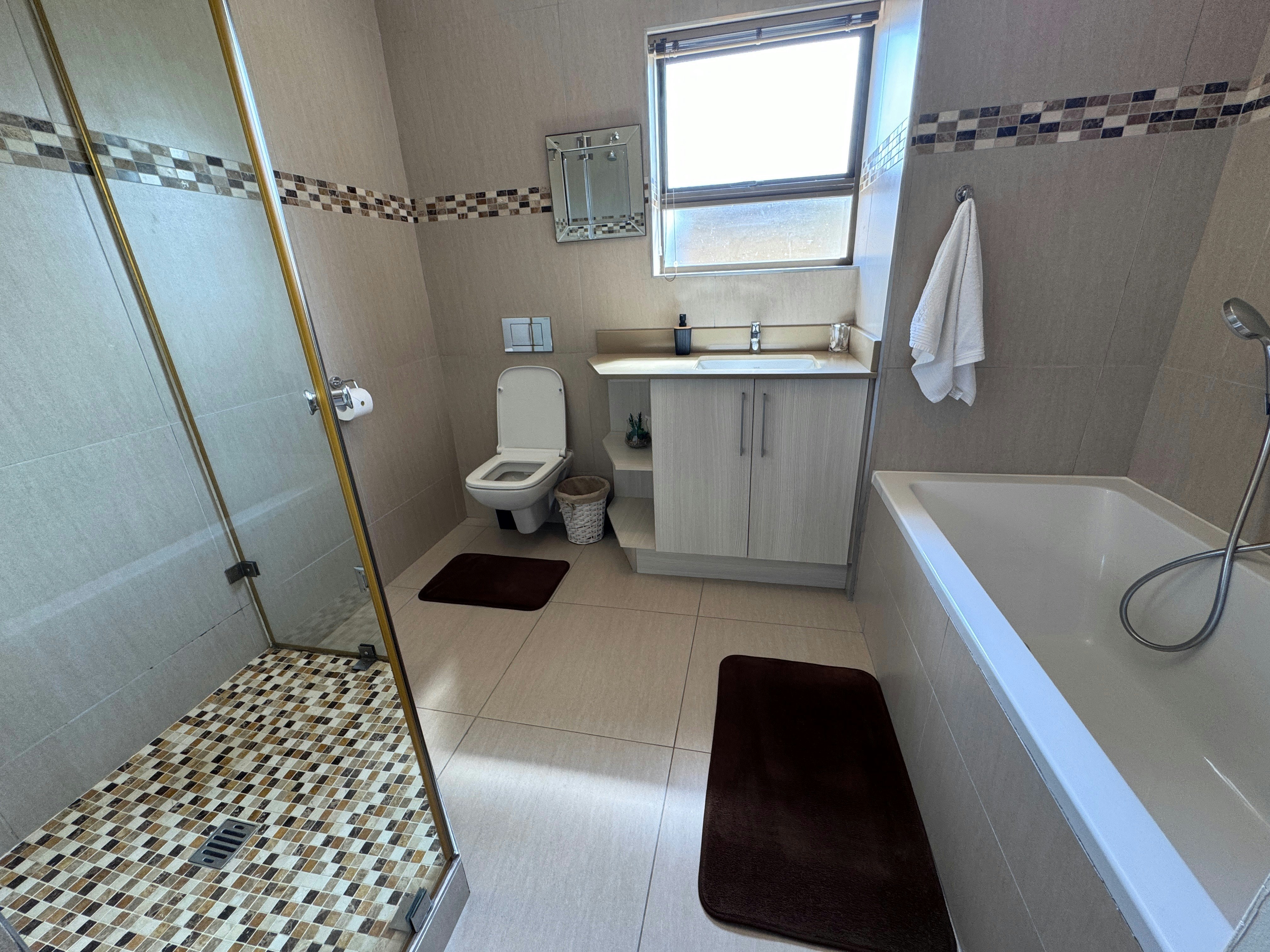 Luxury Beachhouse Villa image no 38 of 39