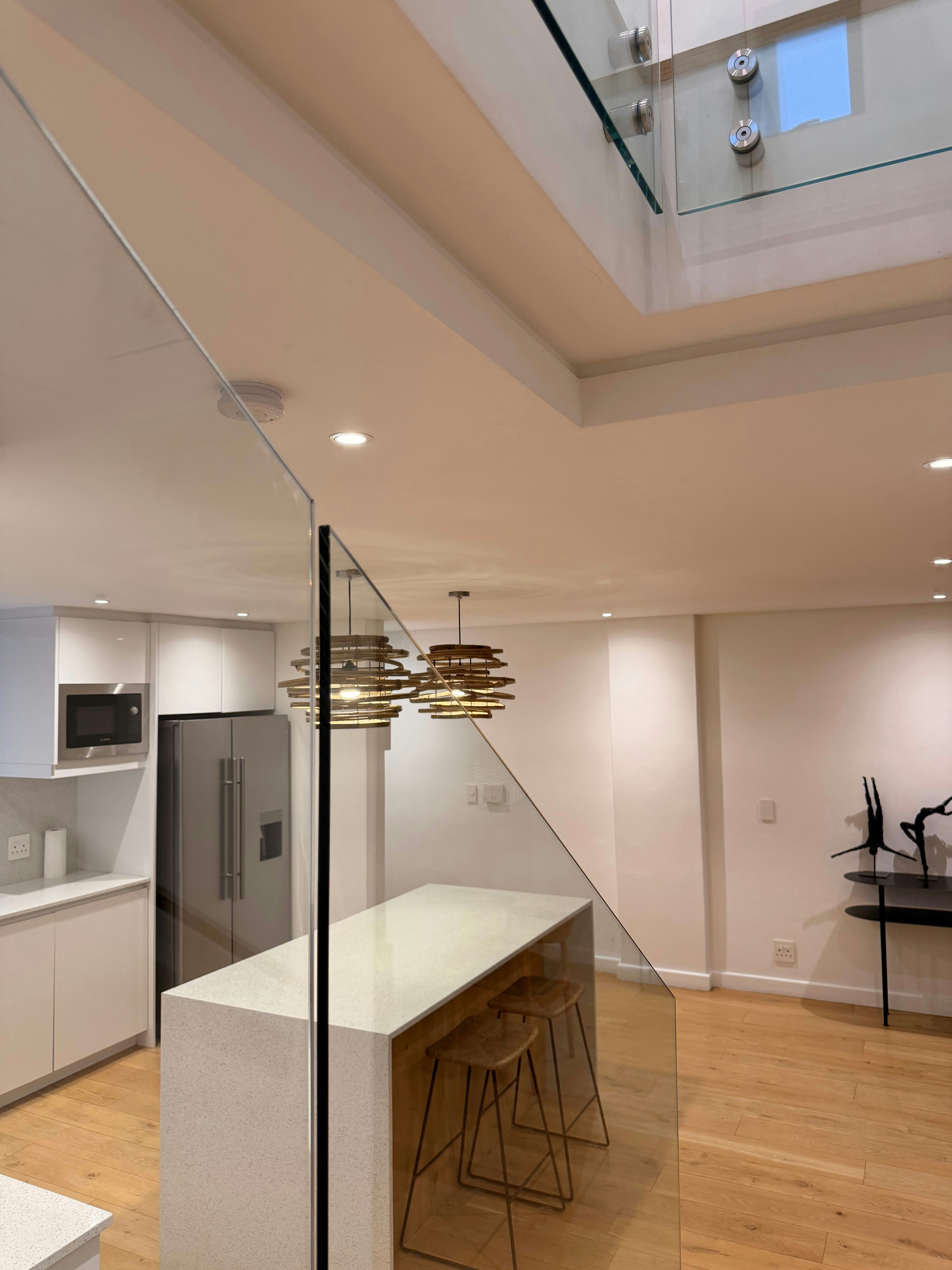 3 Bed 3 Bath Penthouse ICP606 image no 58 of 86