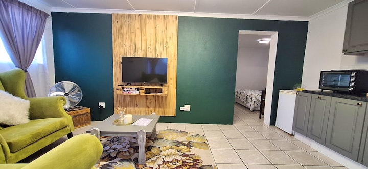 Northern Cape Accommodation at Don't Leaf | Viya