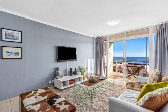 Bloubergstrand Accommodation at  | Viya