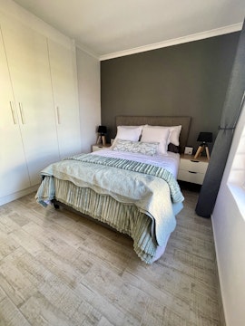 Jeffreys Bay Accommodation at Claptons Cottage 12 | Viya