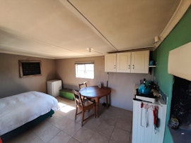Northern Cape Accommodation at Grootvalleij Farm Accommodation - Blommehuisie | Viya