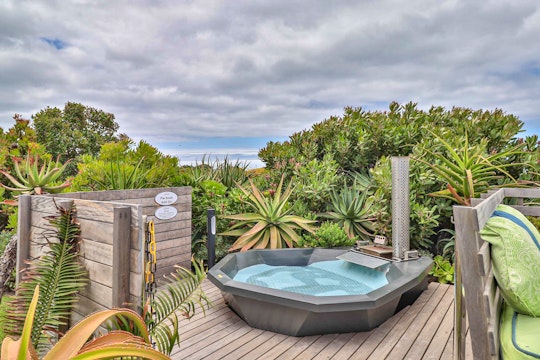 Betty's Bay Accommodation at  | Viya