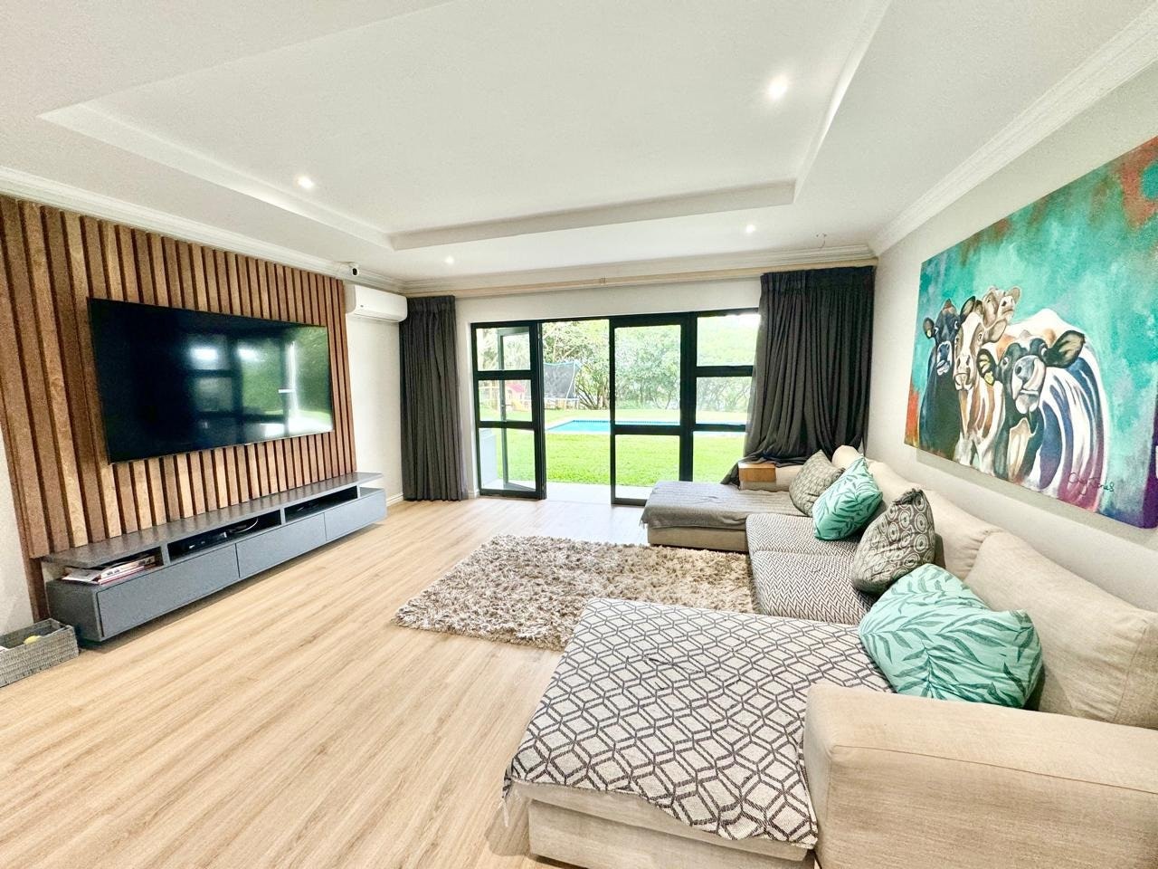 Cussonia Way Paradise HL1463: image no 13 of 37