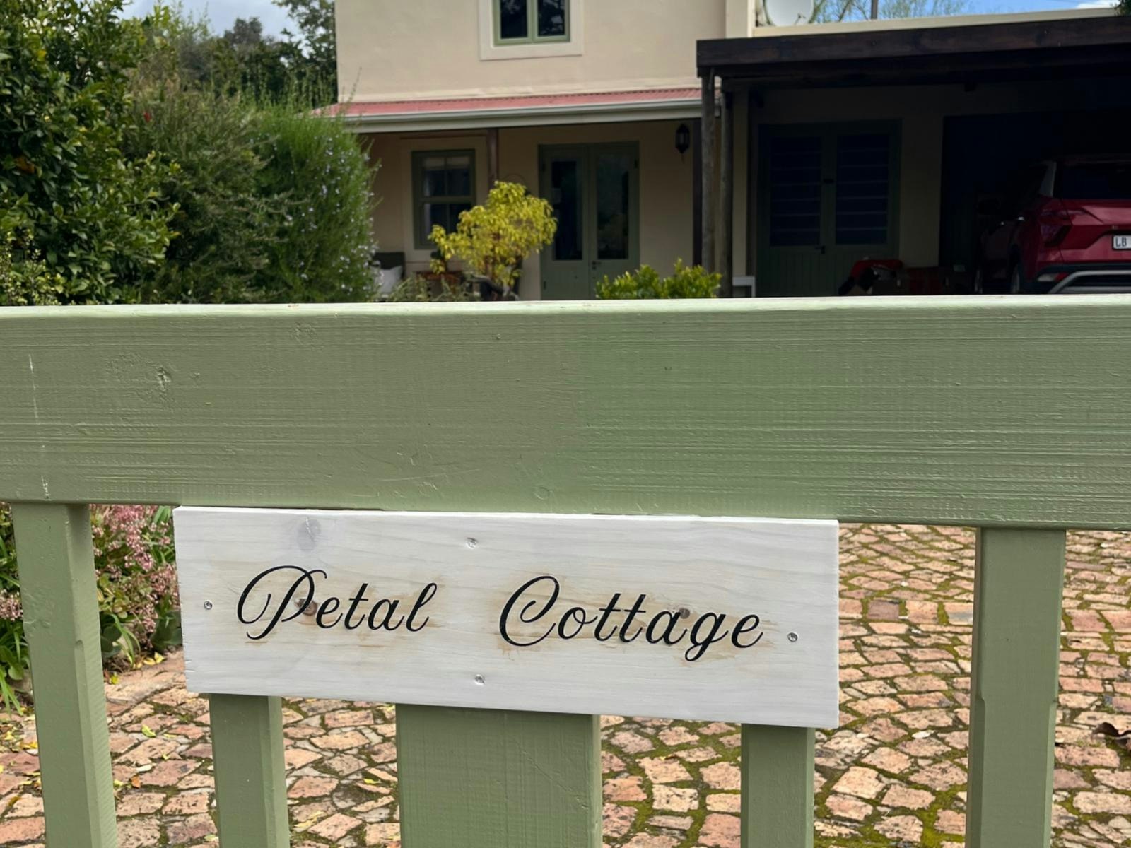 Petal Cottage image no 16 of 16