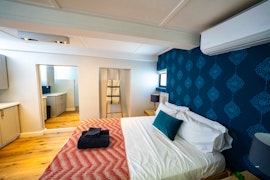 City Bowl Accommodation at Green Point's POD - Indulge in an Urban Oasis | Viya