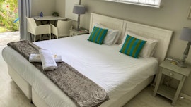 Bloubergstrand Accommodation at  | Viya