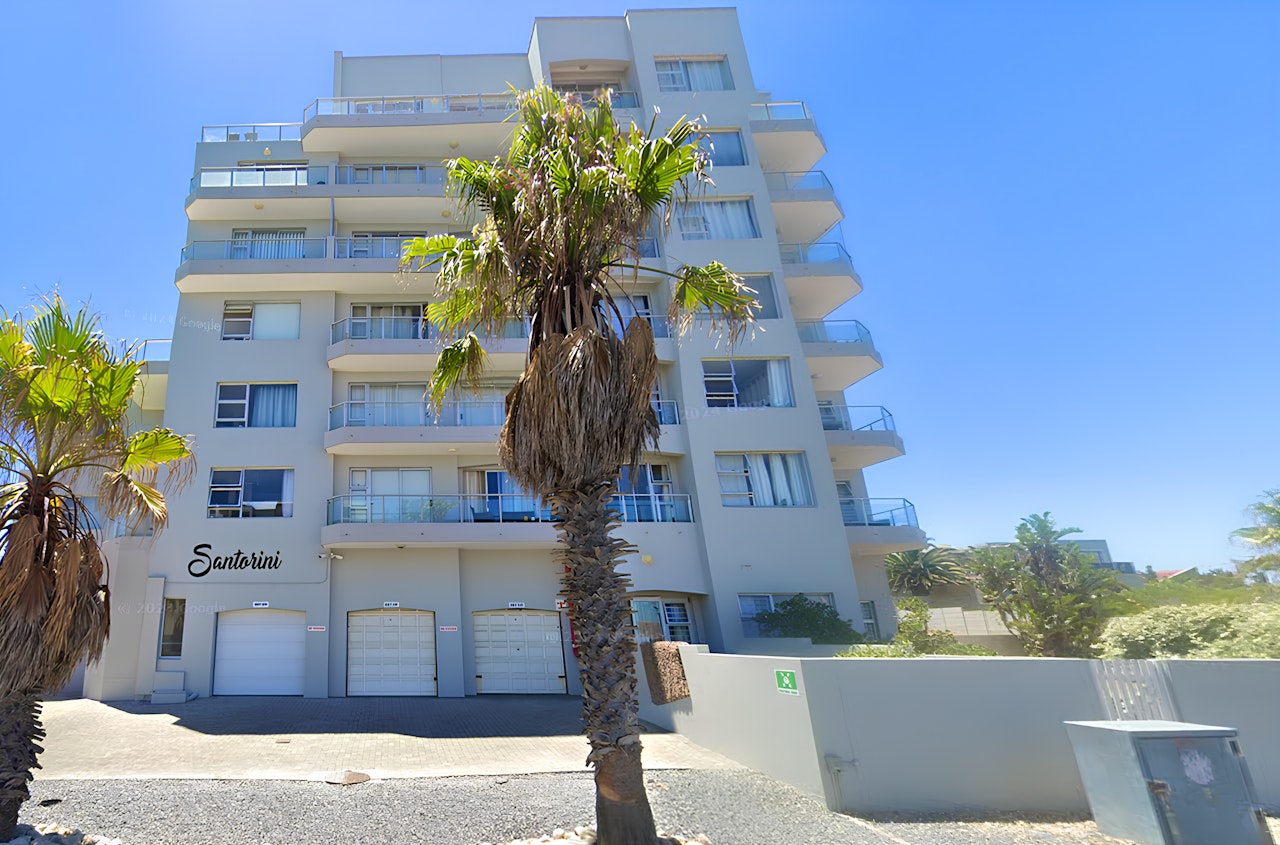 Bloubergstrand Accommodation at  | Viya