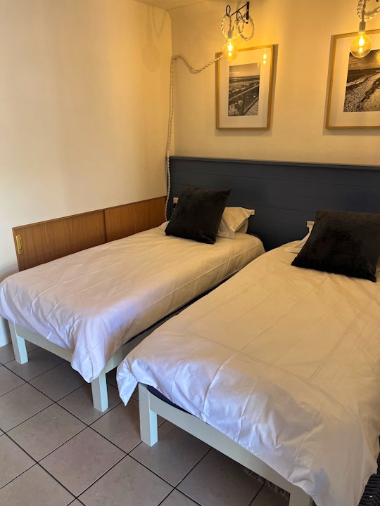 Bloubergstrand Accommodation at  | Viya