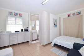 Bloubergstrand Accommodation at  | Viya