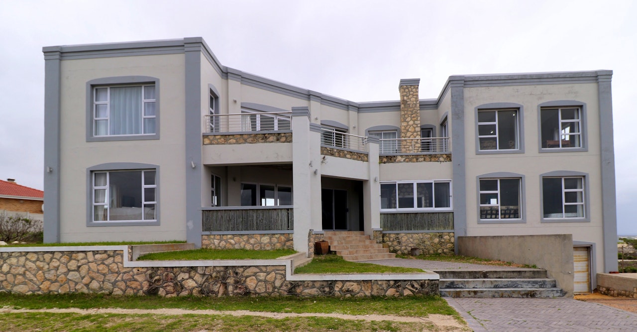 Struisbaai Accommodation at  | Viya