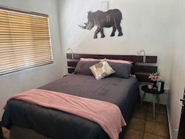 Kruger National Park South Accommodation at Ostrich Cottage | Viya