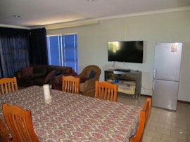 Jeffreys Bay Accommodation at Seebries 15 | Viya