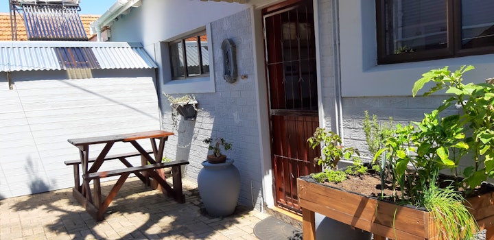 Eastern Cape Accommodation at Bonsai Cottage | Viya