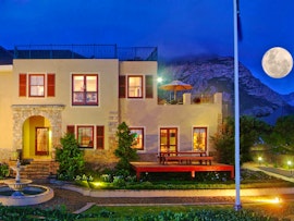 Hermanus Accommodation at Lavender Manor Guest Lodge | Viya