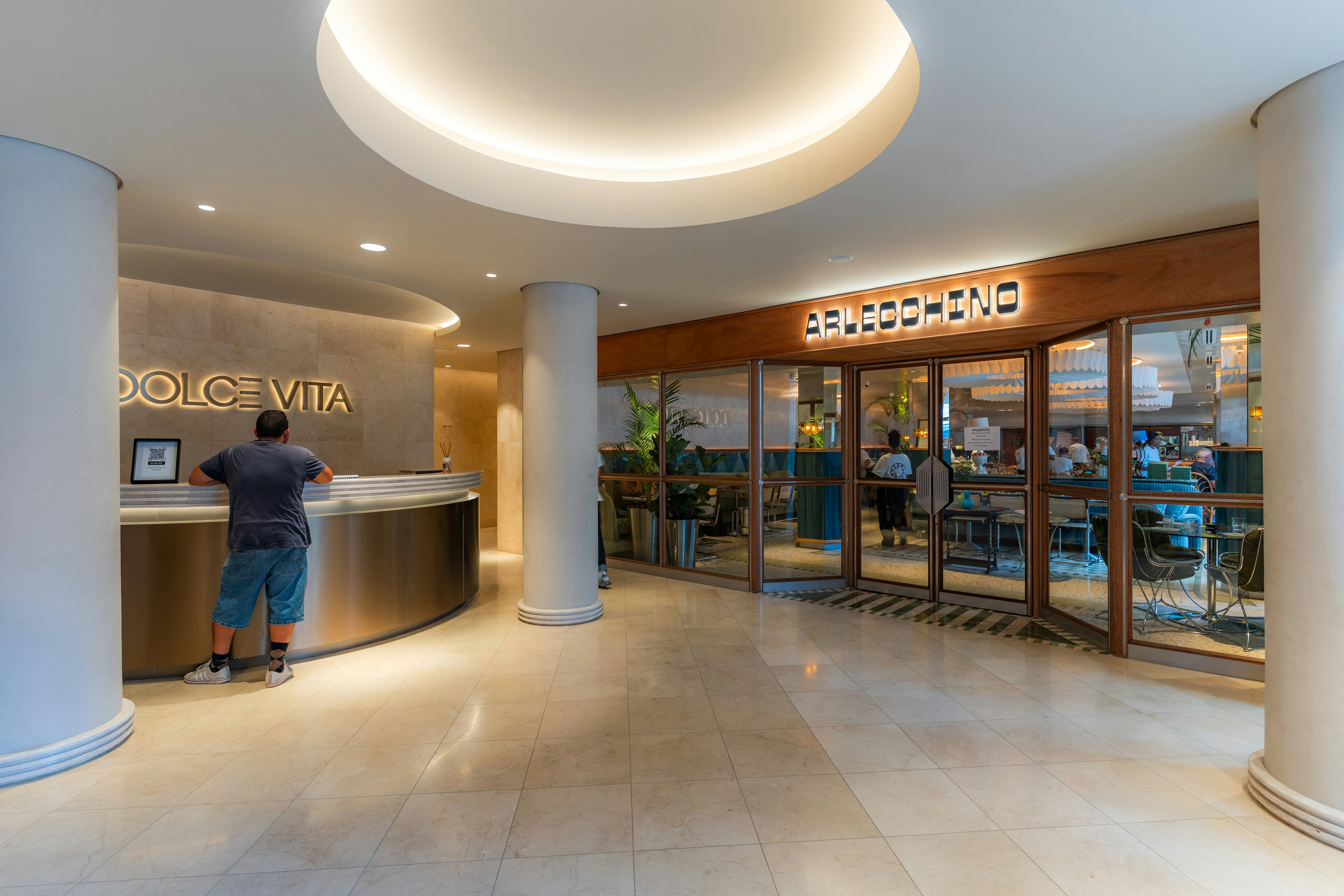 The Riviera Suite 309 image no 24 of 26