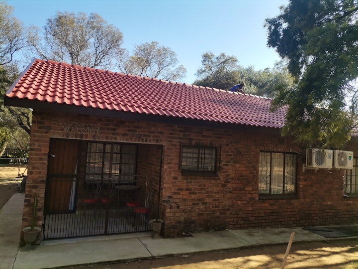 Limpopo Accommodation at Leeupoort Boshuis | Viya