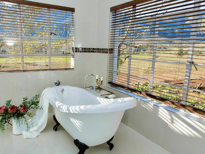 Western Cape Accommodation at Blue Lily Farmhouse | Viya