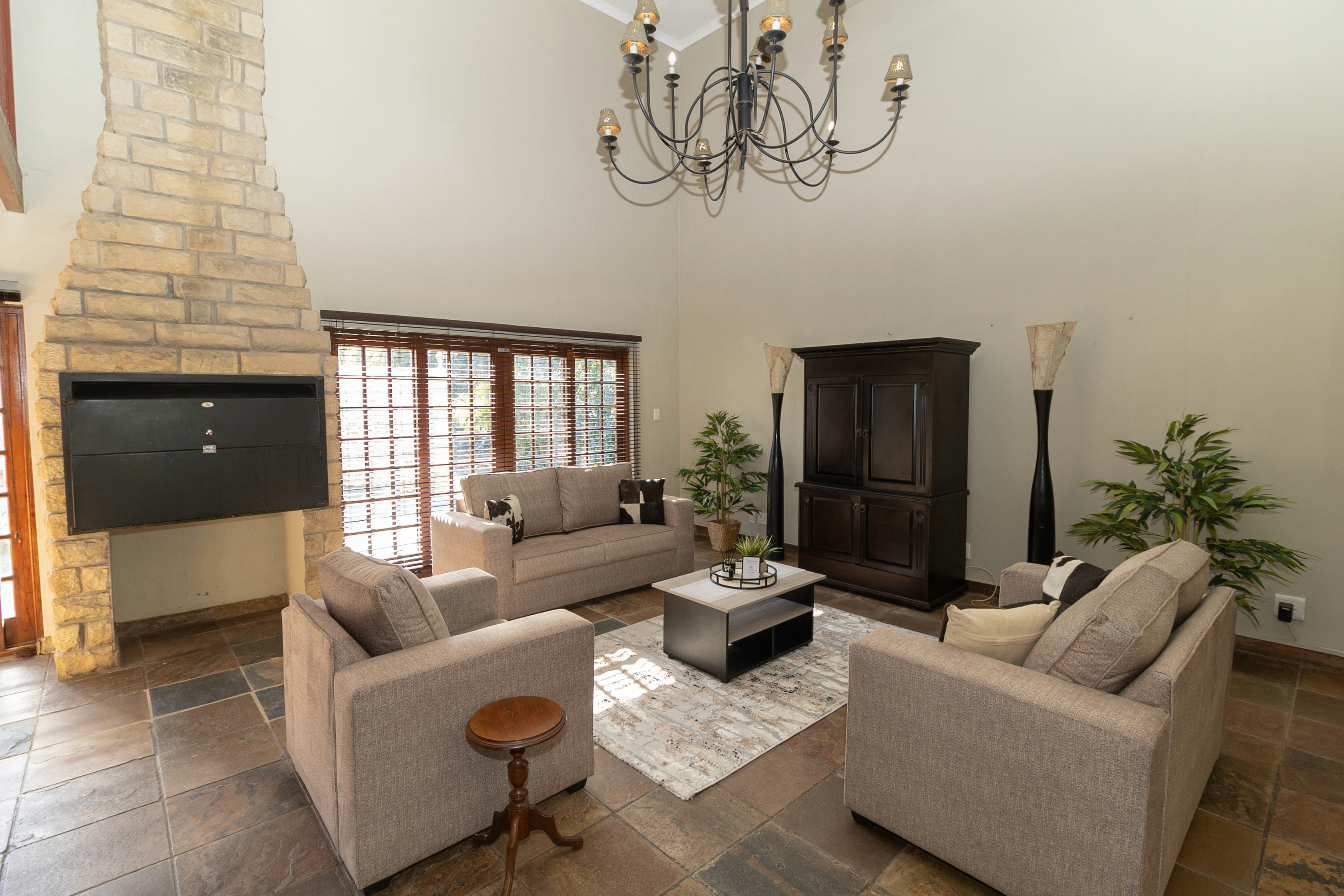 Milner Manor Guesthouse image no 5 of 8