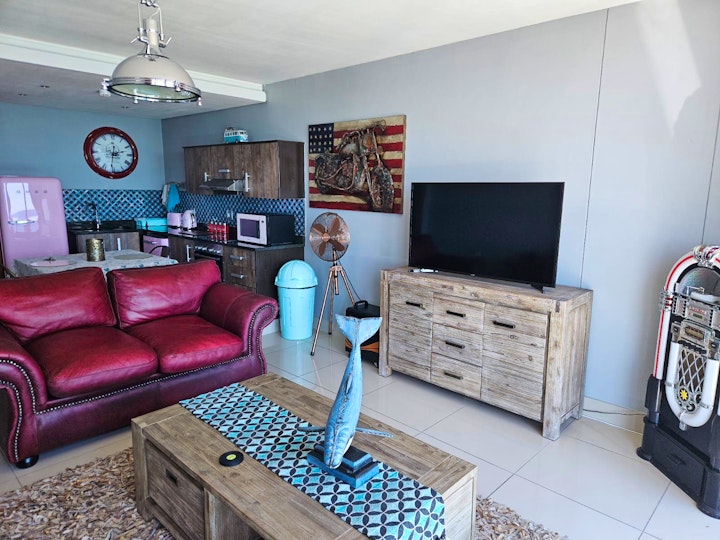 Cape Town Accommodation at 602 Infinity | Viya