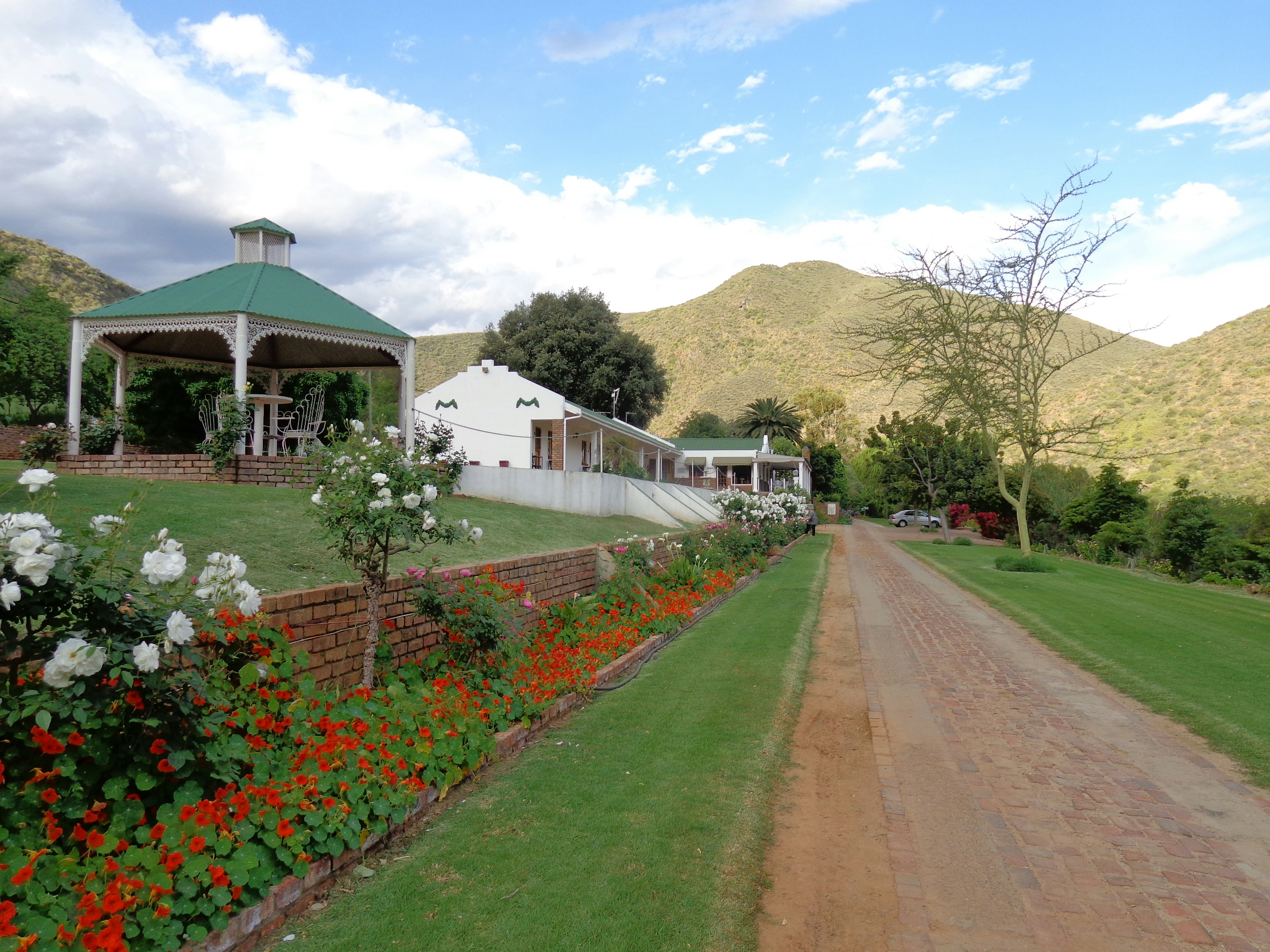 Klein Karoo Accommodation TravelGround   AAEAAQAAAAAAAAAAAAAA4a1e607f1c8e22238a9167d67174540580552a655e42bb6bb9ef4c655673e48c50b9ec66931e41b4958c17ec270d540d2dd7